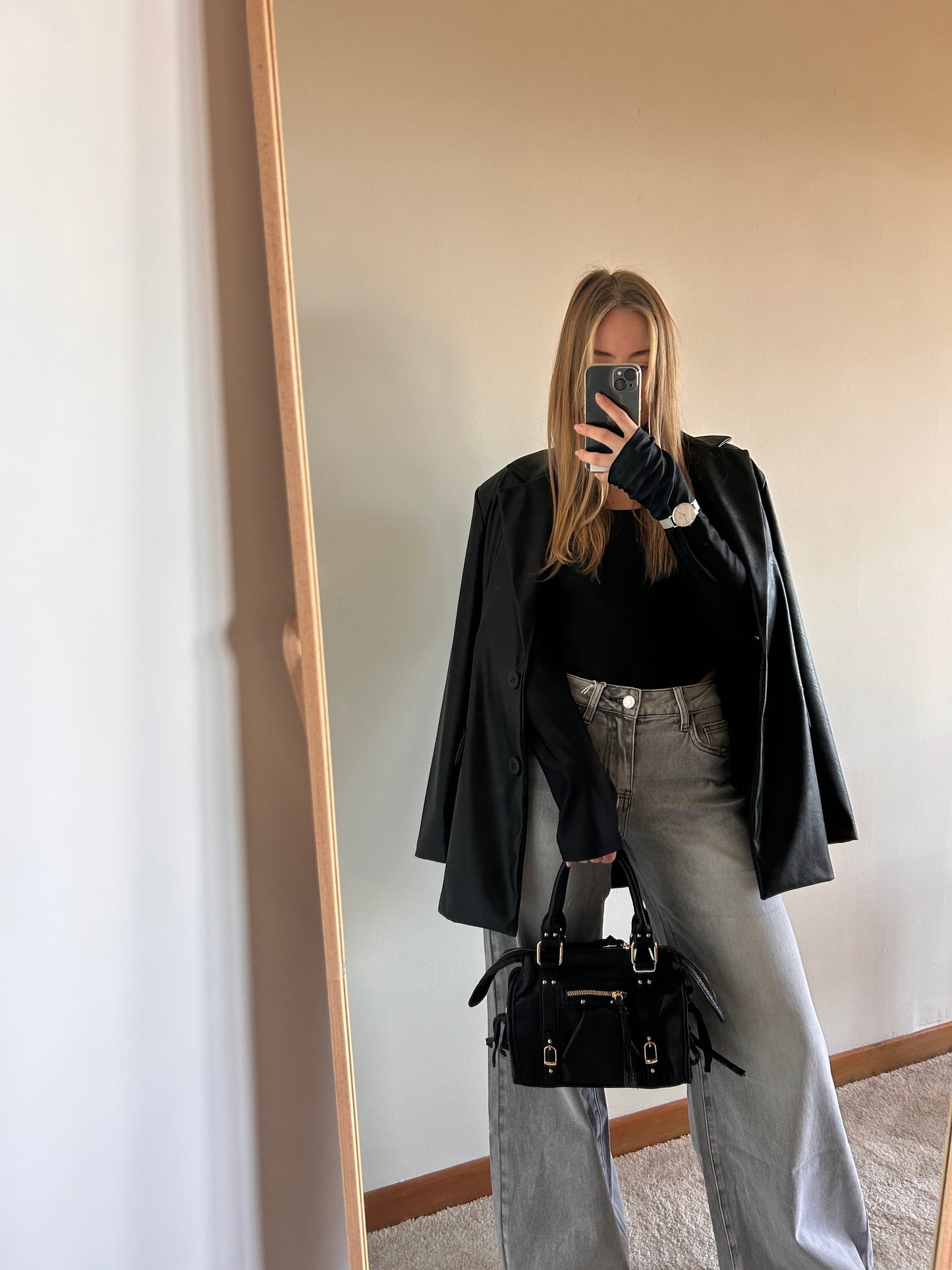 BORSA KIKI