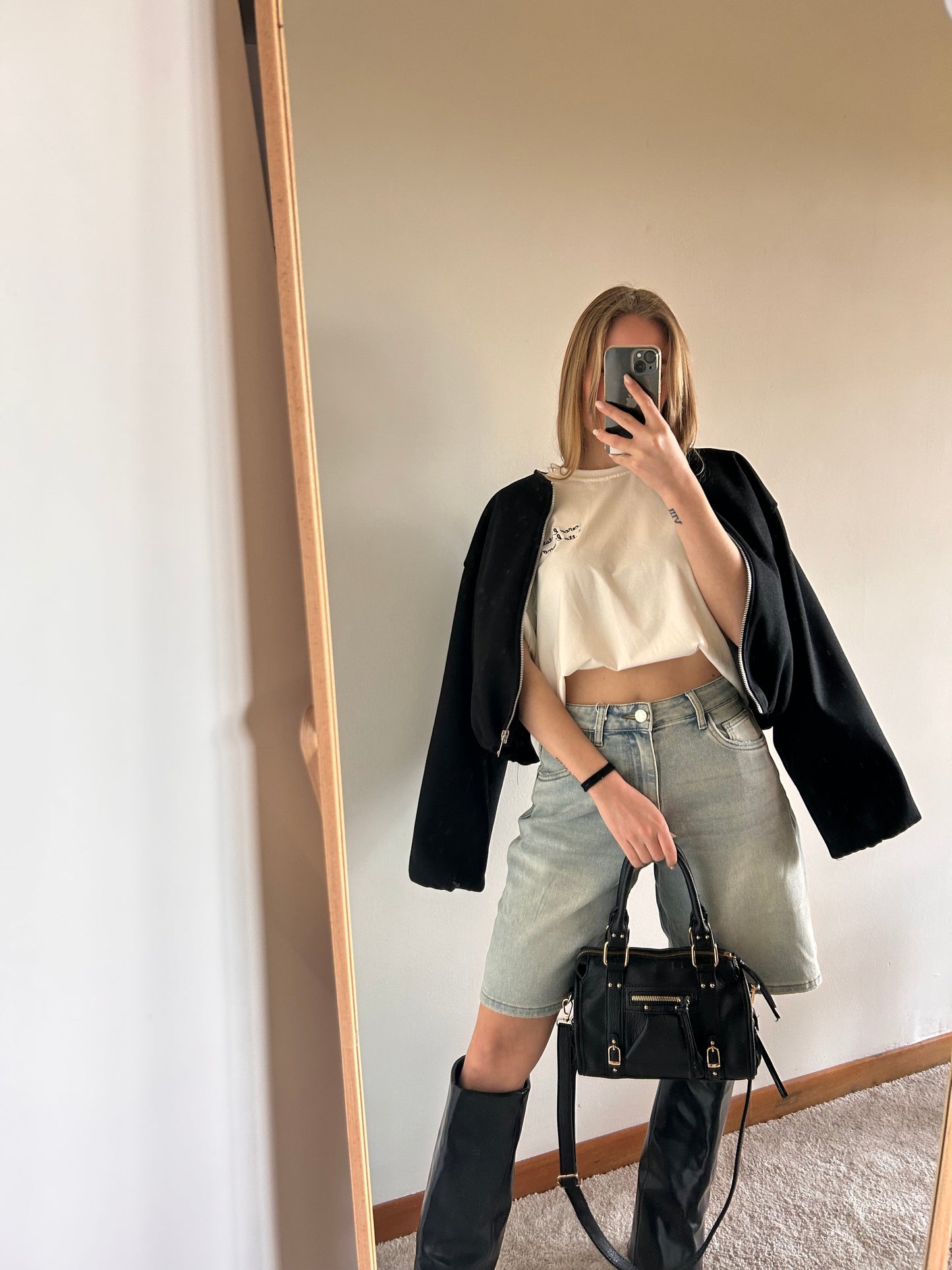 Bermuda jeans