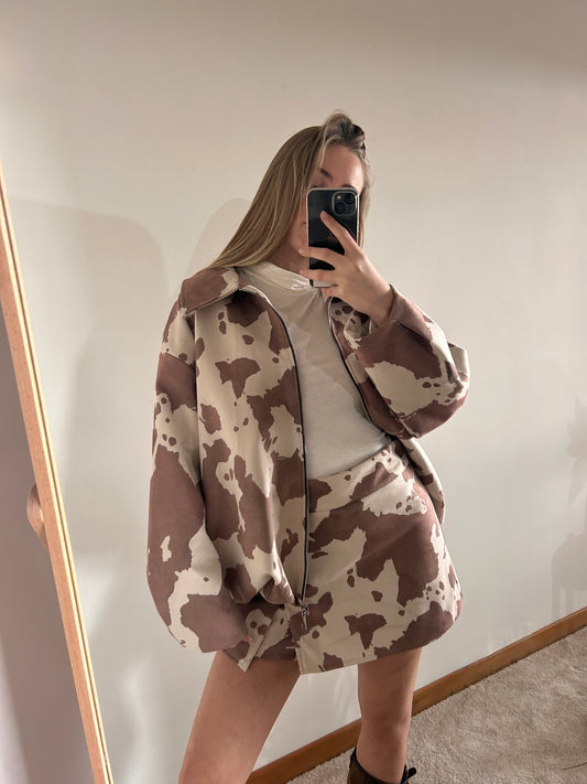 Bomber Cow